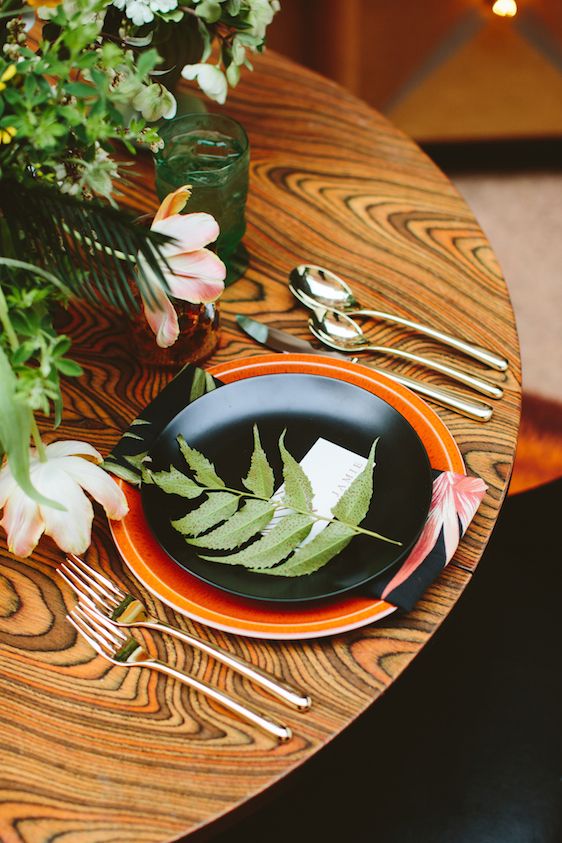  A Tropical Mid-Century Modern Styled Soirée, Angela Cox Photography, floral design + styling by Statice Flowers