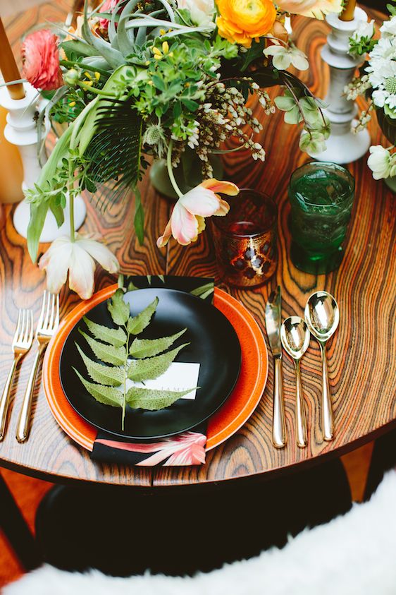  A Tropical Mid-Century Modern Styled Soirée, Angela Cox Photography, floral design + styling by Statice Flowers