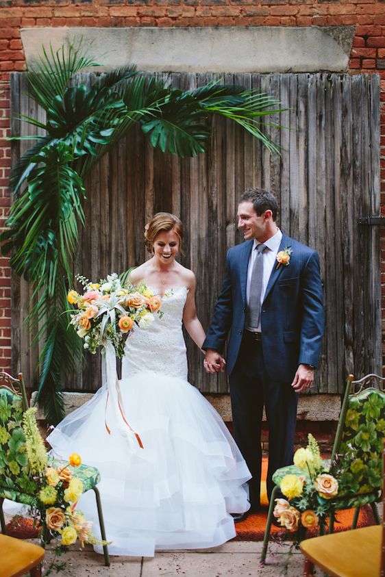  A Tropical Mid-Century Modern Styled Soirée, Angela Cox Photography, floral design + styling by Statice Flowers