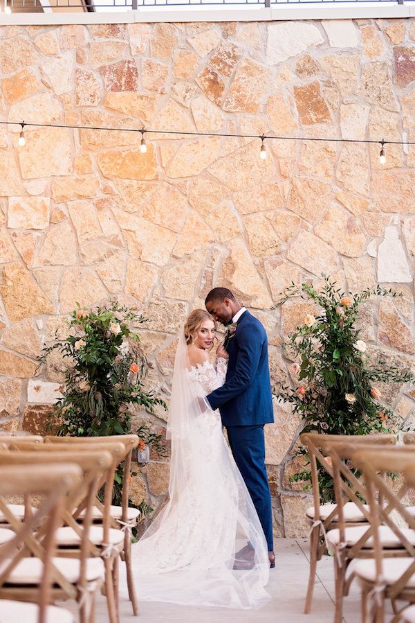  Boho Meets Luxury in this Gorgeous Texas Fête