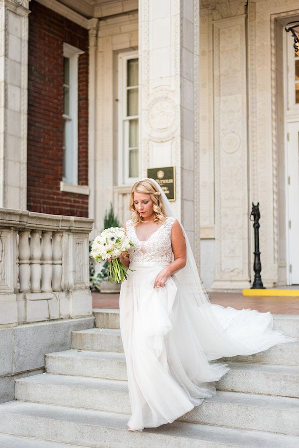  Modern Lime and Black Rooftop Wedding