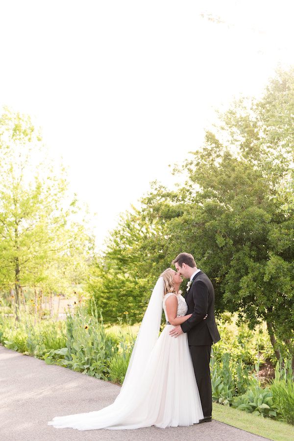  Modern Lime and Black Rooftop Wedding