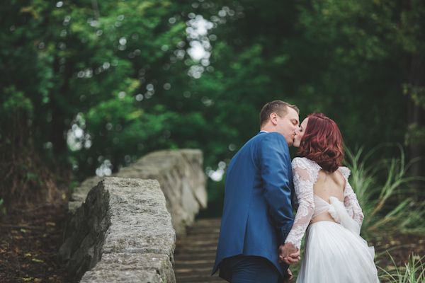  An Autumn Wedding Editorial Along the Riverbanks