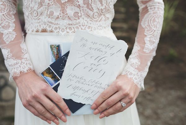  An Autumn Wedding Editorial Along the Riverbanks