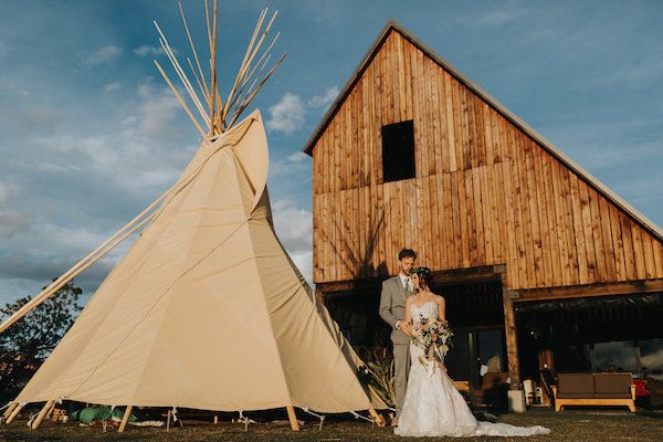  Whimsical Wedding Inspiration with Boho Luxe Style