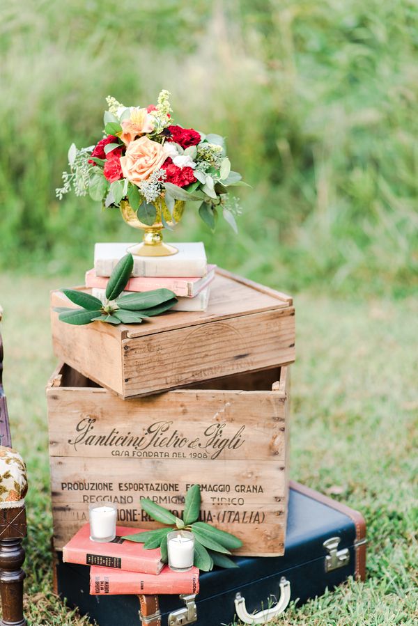  Romantic Lakeside Wedding Inspo in Burgundy & Gold