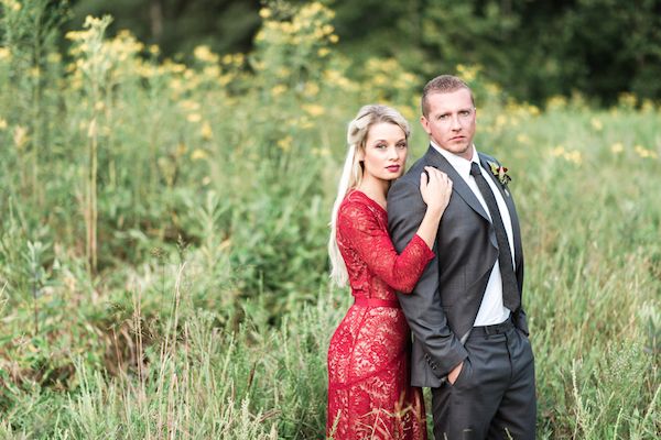  Romantic Lakeside Wedding Inspo in Burgundy & Gold