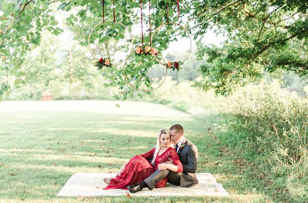  Romantic Lakeside Wedding Inspo in Burgundy & Gold