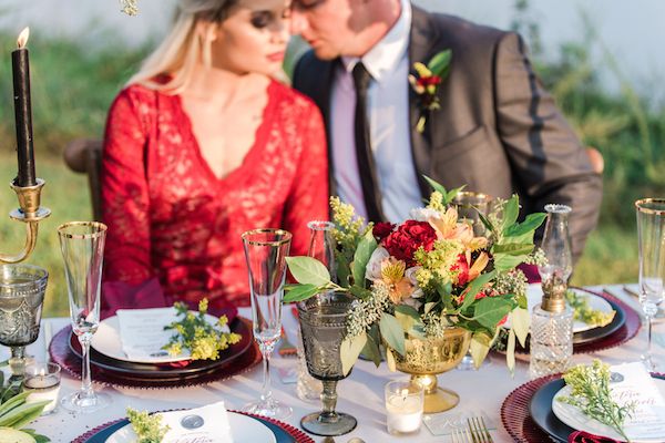  Romantic Lakeside Wedding Inspo in Burgundy & Gold