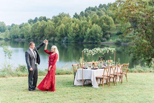  Romantic Lakeside Wedding Inspo in Burgundy & Gold