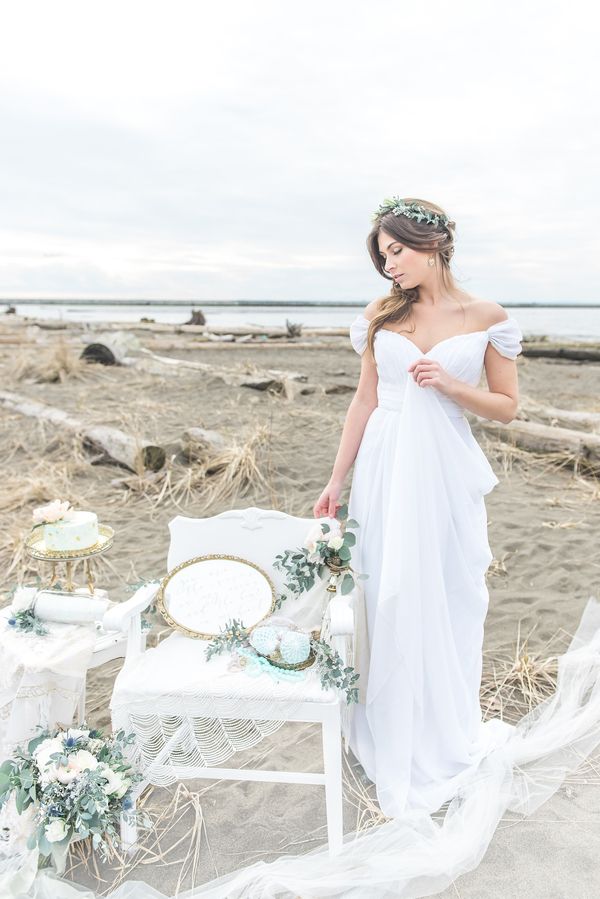  Romantic Oceanside Bridal Session at Iona Beach