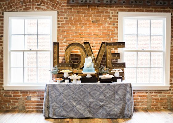  Daily Dose of Color: Featuring Dreamy Blues, Saculles Photography, Violette Flowers, Just Merried Events