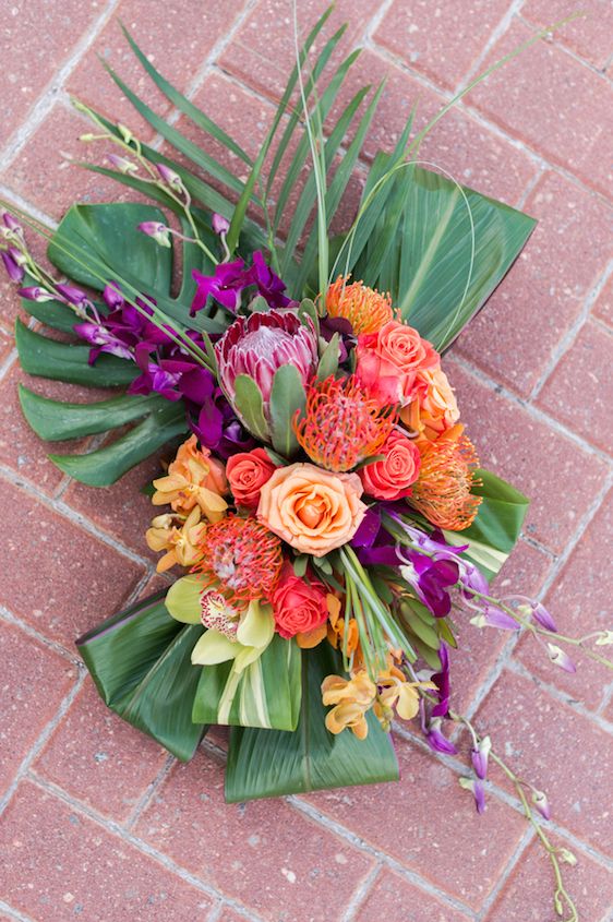  A Tropical Jungle Inspired Styled Shoot, Elizabeth Henson Photos, Raise the Ruth Events, Leslie Hartig Floral Design