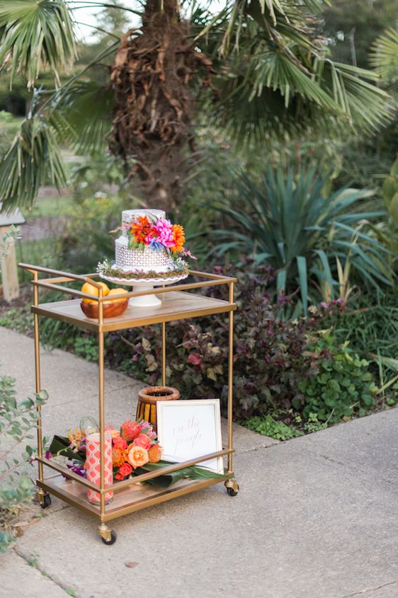  A Tropical Jungle Inspired Styled Shoot, Elizabeth Henson Photos, Raise the Ruth Events, Leslie Hartig Floral Designg