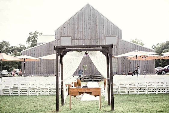  Real Wedding at The Barn at Stone Valley Plantation, Mandy Evans Photography