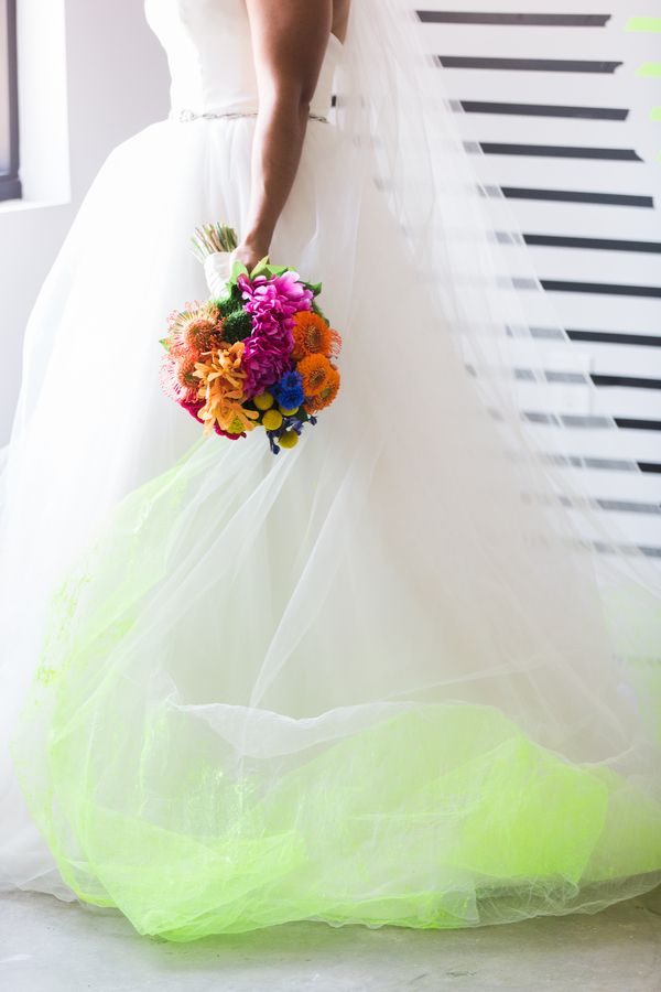  Neon Wedding Editorial With Modern Details