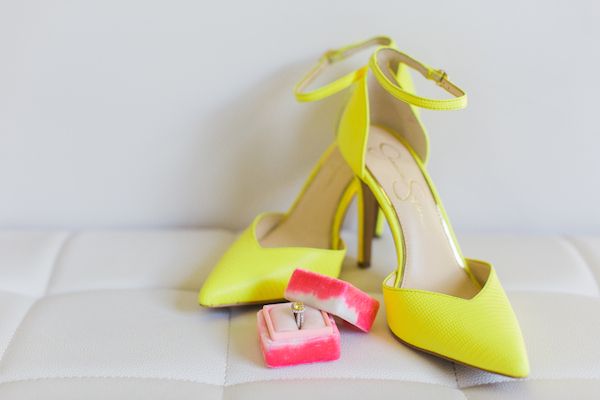  Neon Wedding Editorial With Modern Details