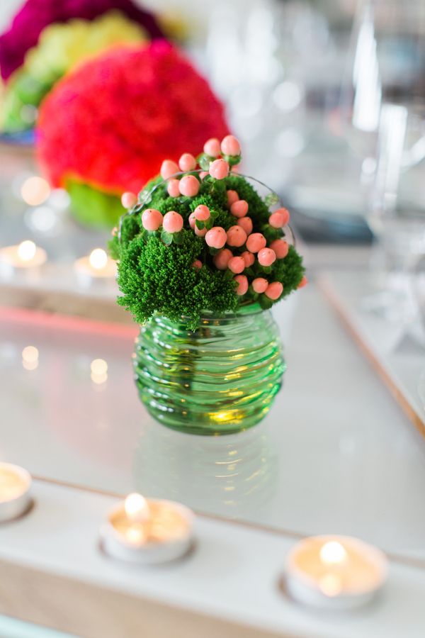  Neon Wedding Editorial With Modern Details