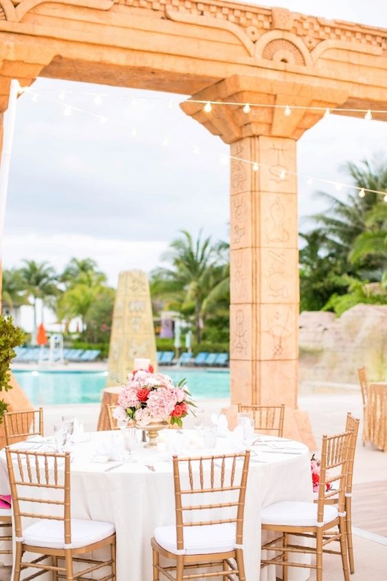  A Colorful Wedding in the Bahamas at Atlantis, Hope Taylor Photography