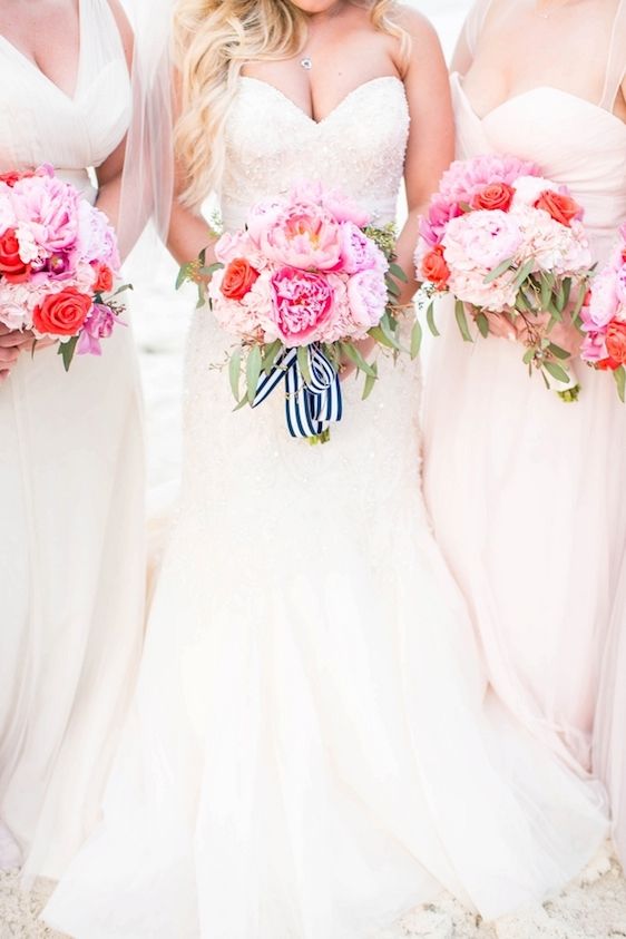  A Colorful Wedding in the Bahamas at Atlantis, Hope Taylor Photography