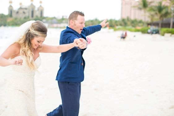  A Colorful Wedding in the Bahamas at Atlantis, Hope Taylor Photography