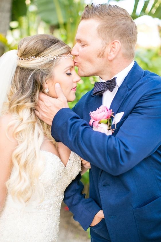  A Colorful Wedding in the Bahamas at Atlantis, Hope Taylor Photography