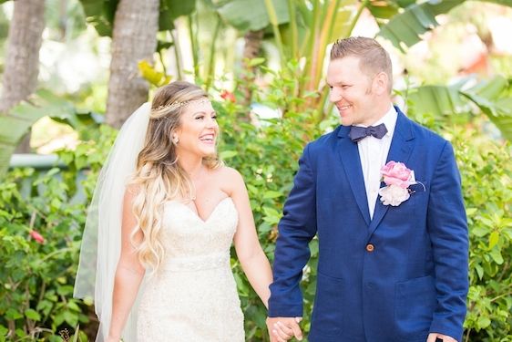  A Colorful Wedding in the Bahamas at Atlantis, Hope Taylor Photography