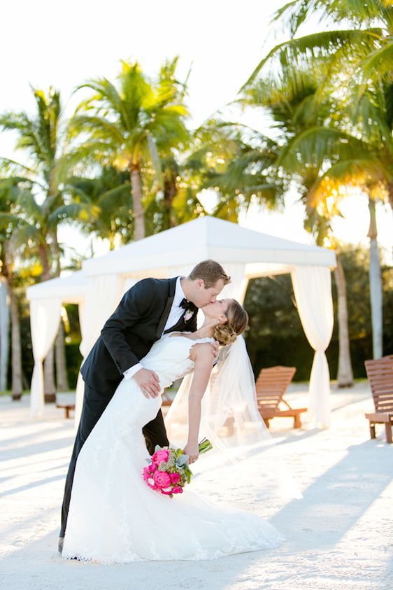  An Ombré Florida Beach Wedding, Set Free Photography