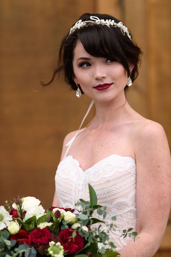  Vintage Glam with Berries + Gold, Carey Rose Photography, florals by Rusted Vase, Crossroads Weddings