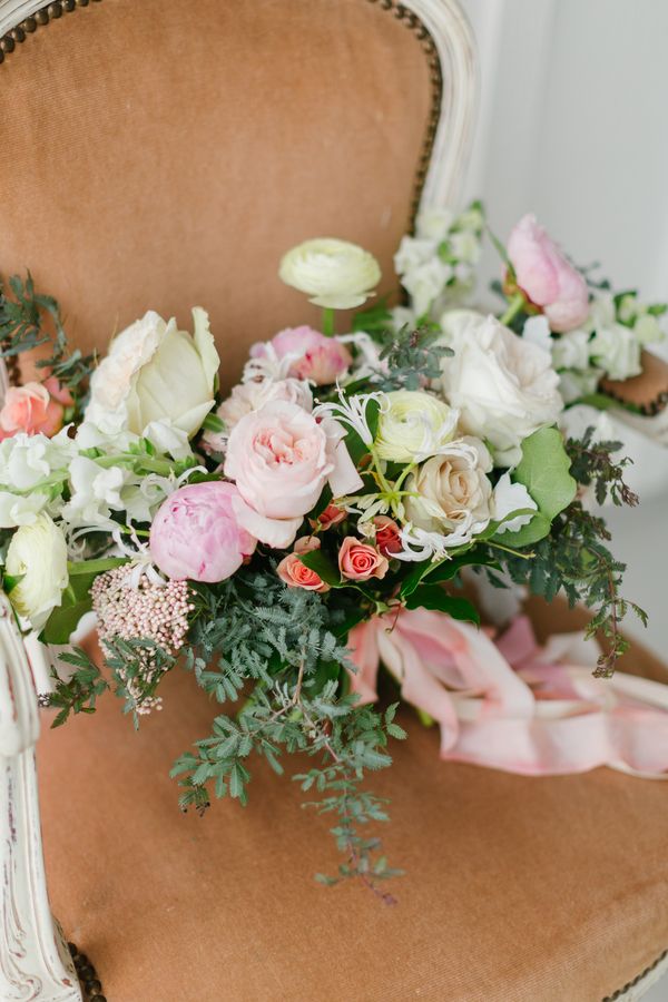  Dreamy Spring Bridals at The Farmhouse