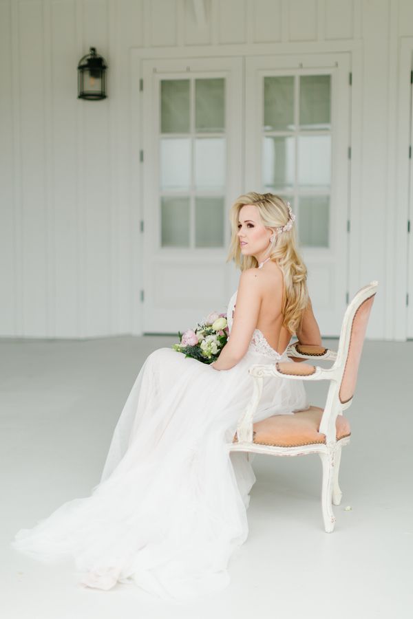  Dreamy Spring Bridals at The Farmhouse