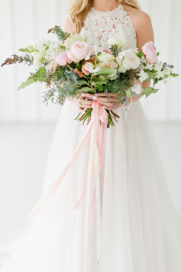  Dreamy Spring Bridals at The Farmhouse