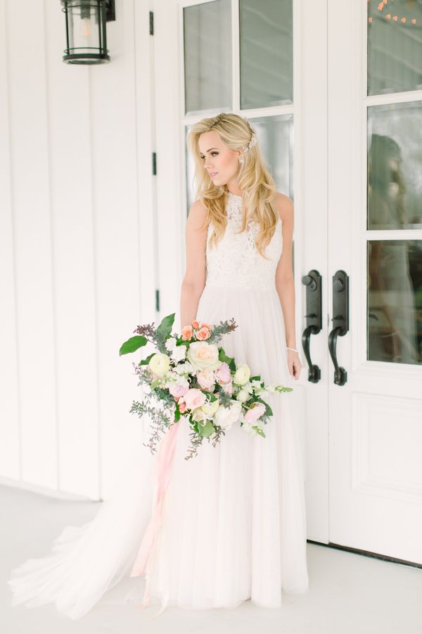  Dreamy Spring Bridals at The Farmhouse