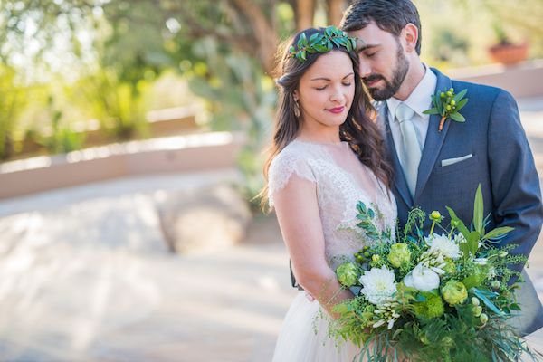  Pantone Color of the Year: A Greenery Inspired Wedding