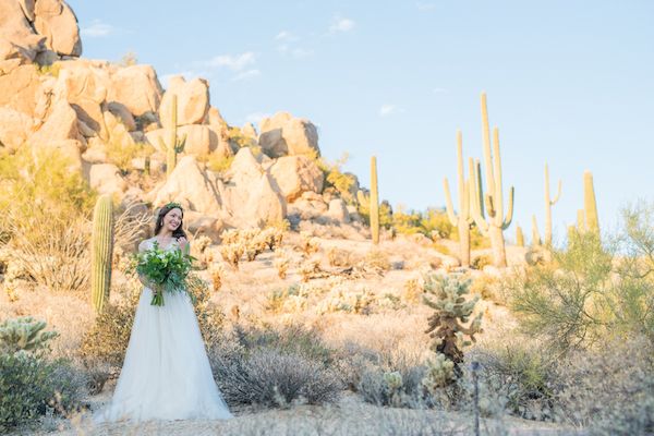  Pantone Color of the Year: A Greenery Inspired Wedding