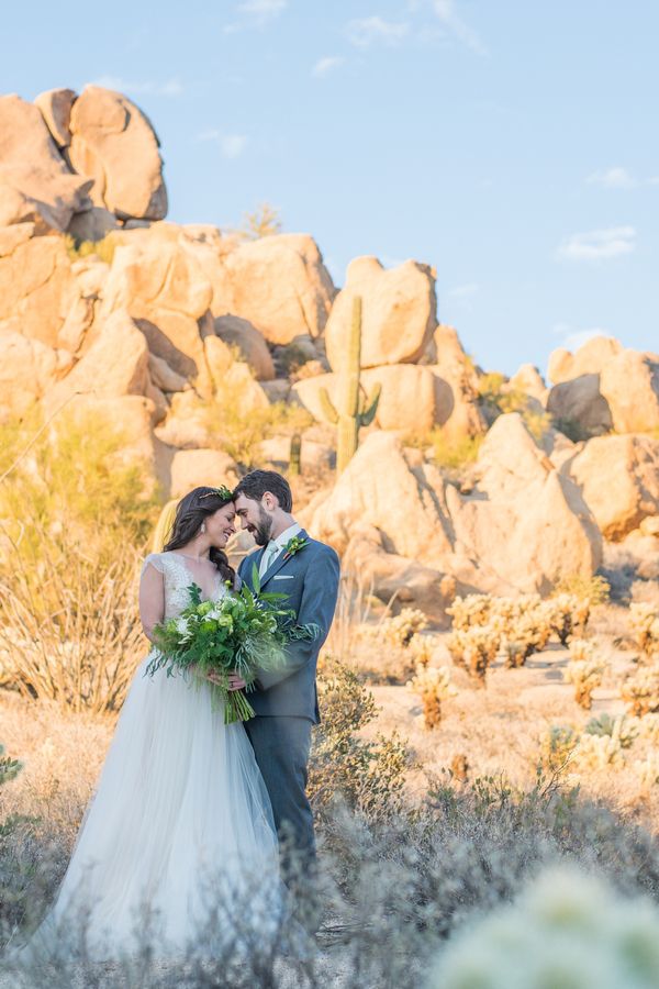  Pantone Color of the Year: A Greenery Inspired Wedding