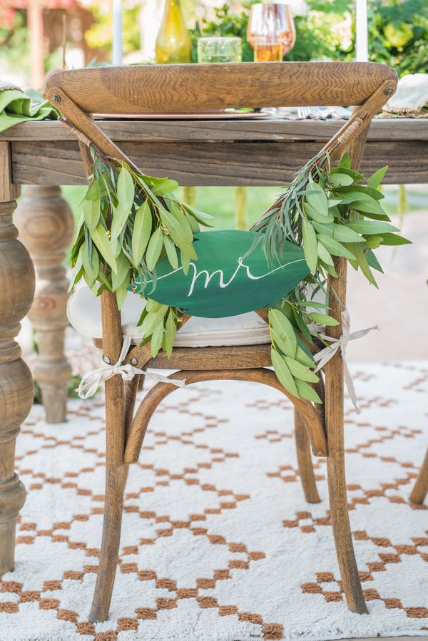  Pantone Color of the Year: A Greenery Inspired Wedding