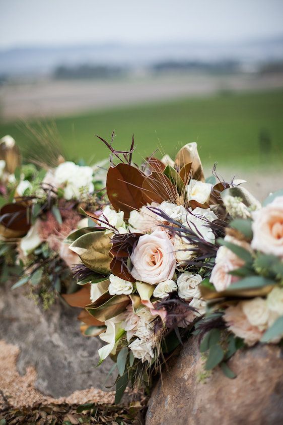  Blush & Burgundy: A Wedding in The Sonoma Vineyards, photos by Kathryn Rummel of Kreate Photography, florals by Bella Vita Event Productions