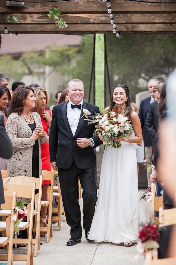  Blush & Burgundy: A Wedding in The Sonoma Vineyards, photos by Kathryn Rummel of Kreate Photography, florals by Bella Vita Event Productions