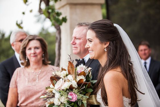  Blush & Burgundy: A Wedding in The Sonoma Vineyards, photos by Kathryn Rummel of Kreate Photography, florals by Bella Vita Event Productions