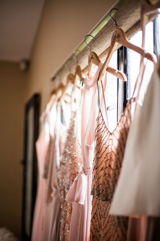  Blush & Burgundy: A Wedding in The Sonoma Vineyards, photos by Kathryn Rummel of Kreate Photography, florals by Bella Vita Event Productionsg