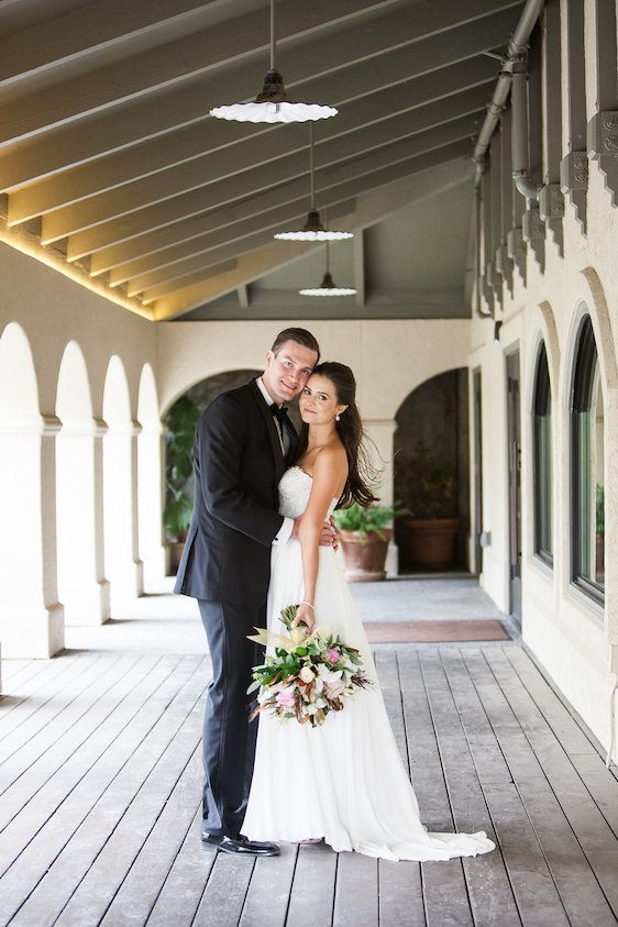  Blush & Burgundy: A Wedding in The Sonoma Vineyards, photos by Kathryn Rummel of Kreate Photography, florals by Bella Vita Event Productions