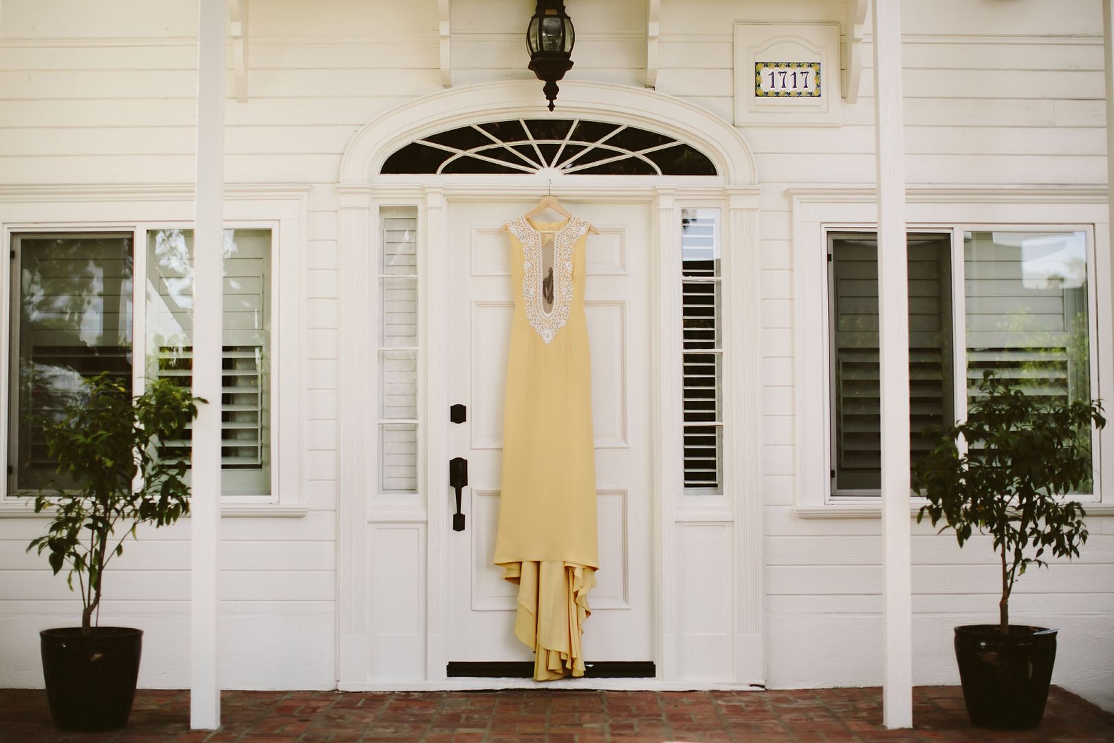  A Charming Wedding at the Lombardi House in LA