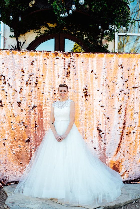  Daily Dose Of Color | Navy Blue + Rose Gold Wedding Fête, Modern Whimsy, Merveille Events, Caitlin McWeeney Photography