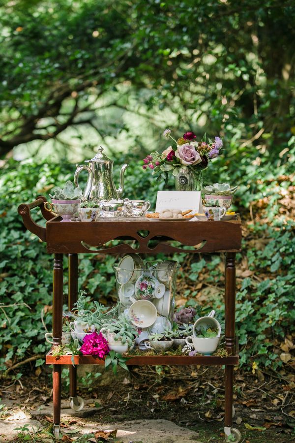  English Garden Party Wedding Inspiration