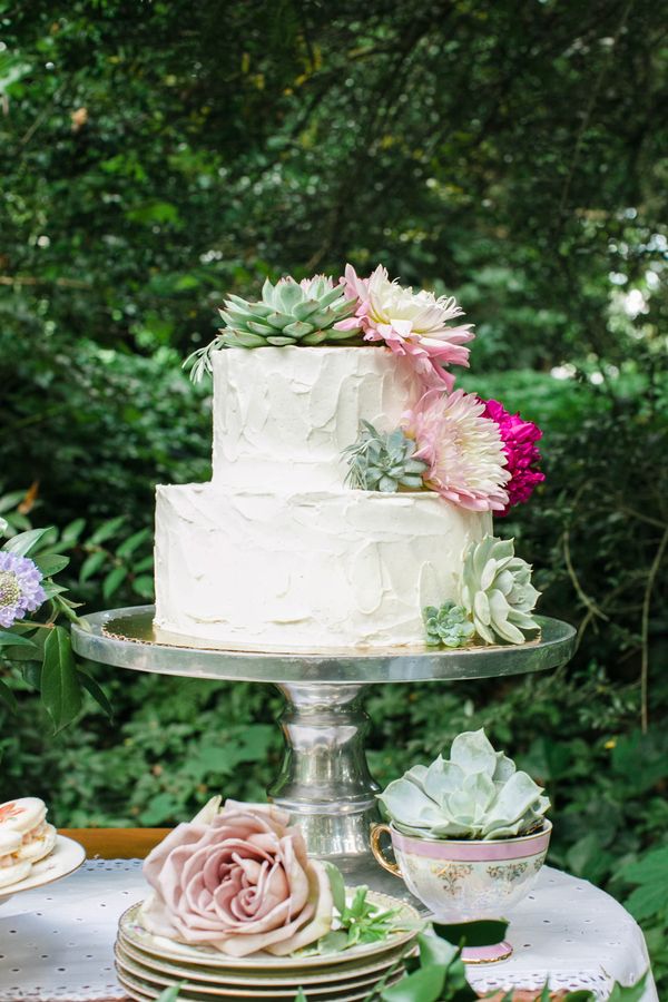  English Garden Party Wedding Inspiration