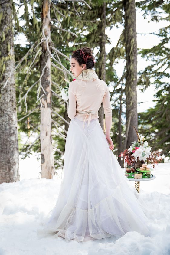 Winter Bridal Inspiration on Oregon's Mt Hood
