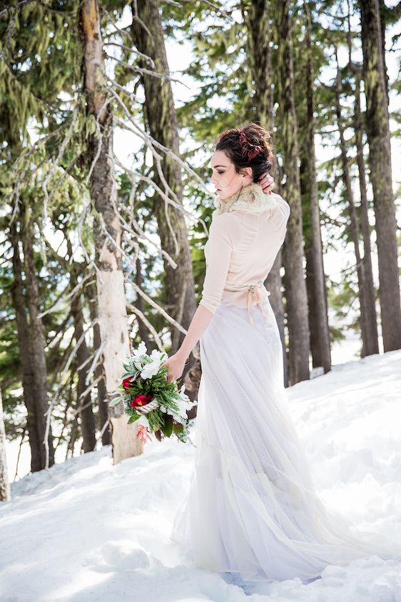 Winter Bridal Inspiration on Oregon's Mt Hood