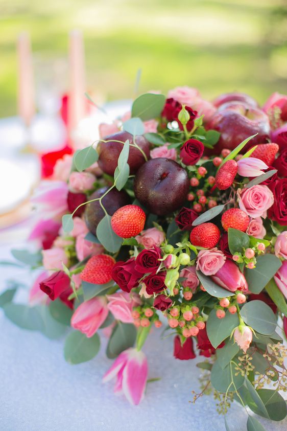  Cocktails, Confetti, and Champagne! Oh My! Janeane Marie Photography, design by Kate Rose Group, Zuzus Petals