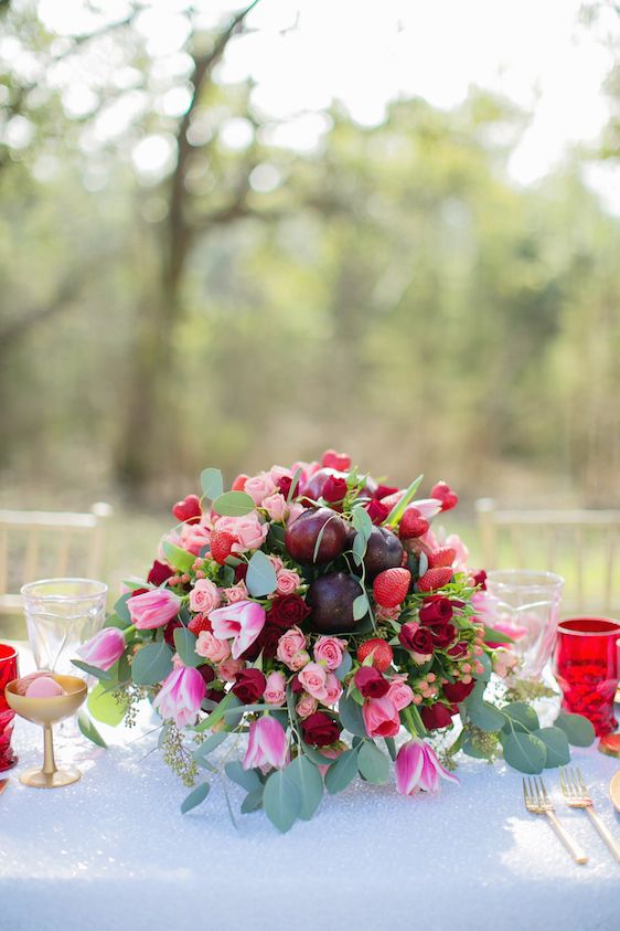  Cocktails, Confetti, and Champagne! Oh My! Janeane Marie Photography, design by Kate Rose Group, Zuzus Petals